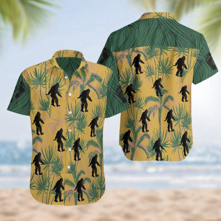 Bigfoot Summer Short Sleeve Hawaiian Beach Shirt