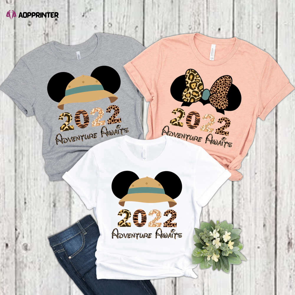 Disney Adventure Awaits Animal Kingdom Theme Park Family 2022 Safari Mickey and Minnie Cusstom T Shirt