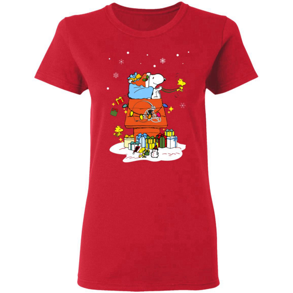 Cleveland Browns Santa Snoopy Wish You A Merry Christmas Shirt