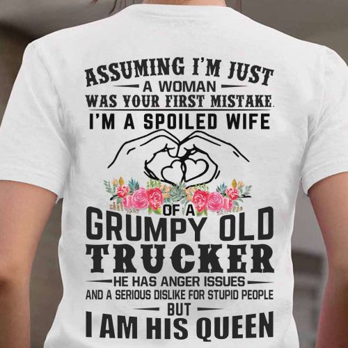 Cute Trucker’s Lady White Trucker T-shirt Gift For Father And Truckers