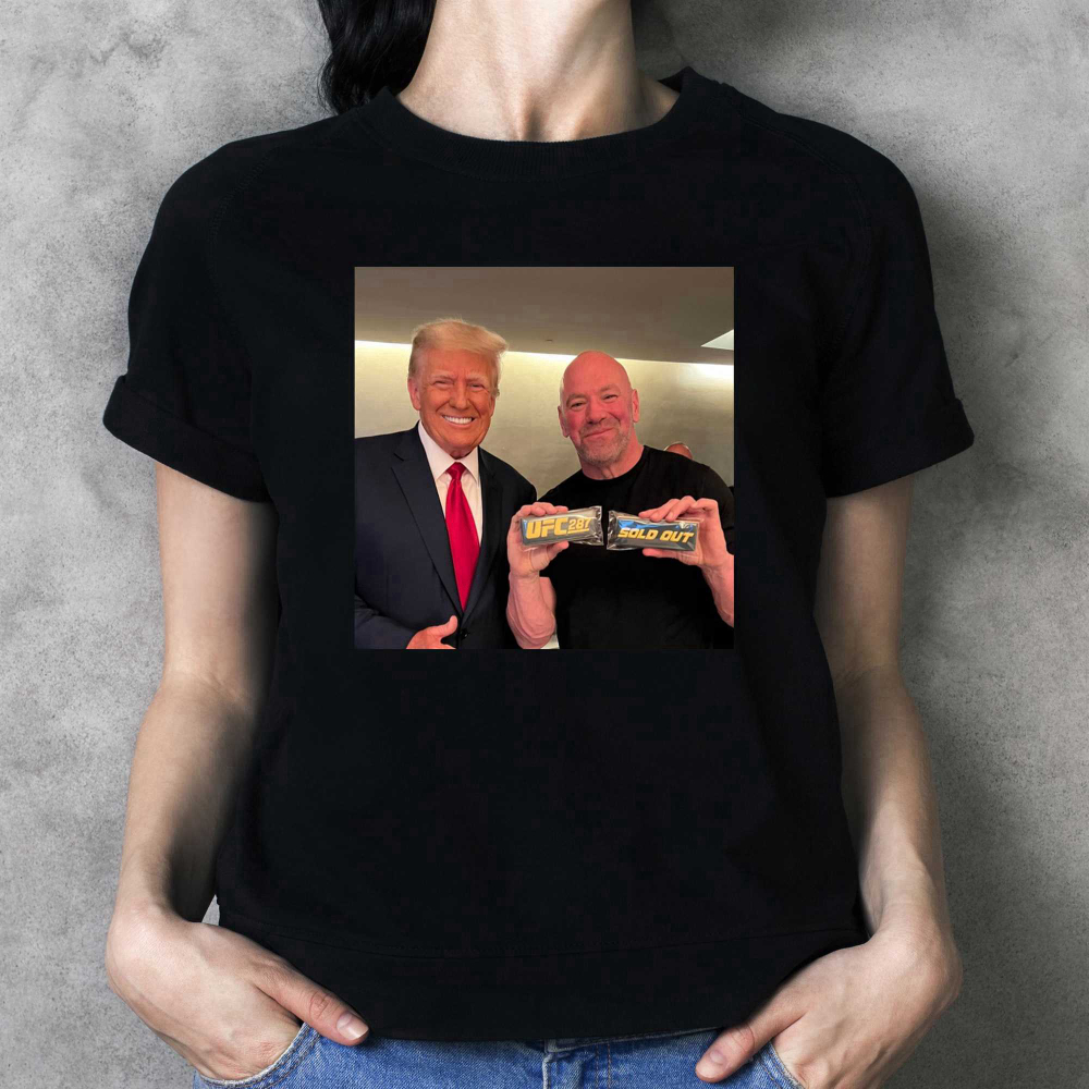 Trump At Ufc 287 T-shirt