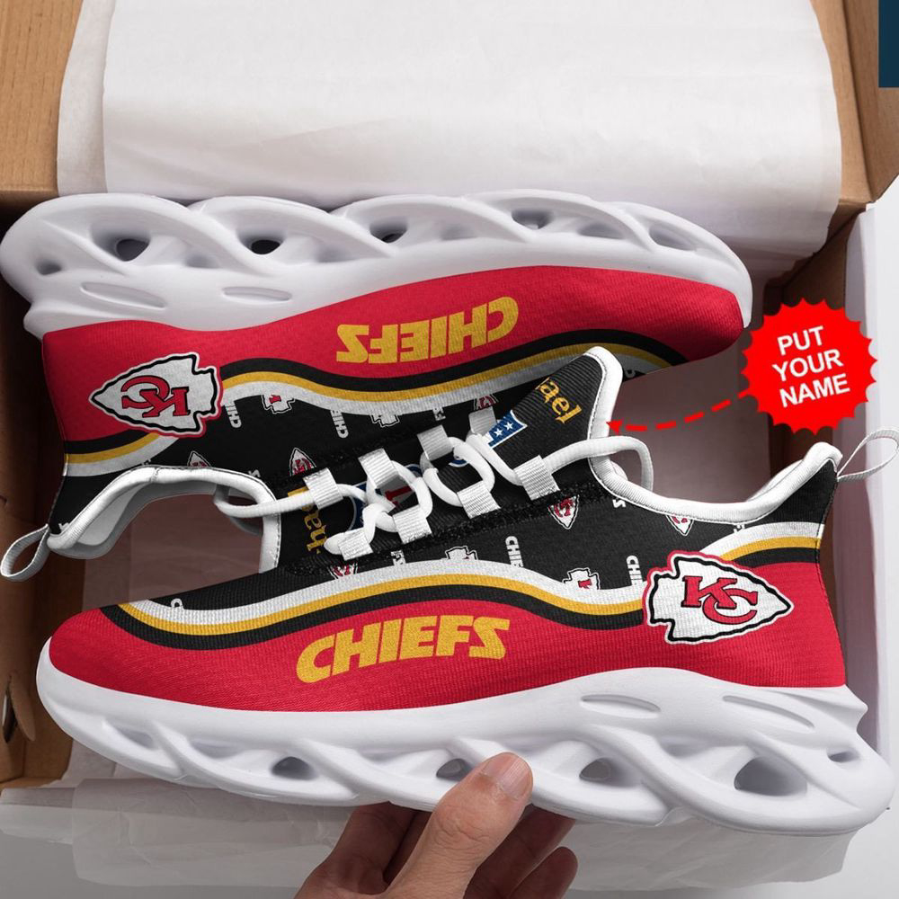 Kansas City Chiefs Logo Pattern Custom Name 3D Max Soul Sneaker Shoes In Black And Red  Personalized Shoes For Men