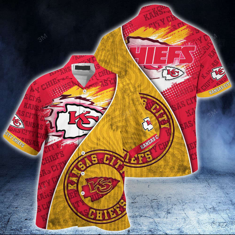 Kansas City Chiefs NFL-Summer Hawaii Shirt And Shorts New Trend For This Season