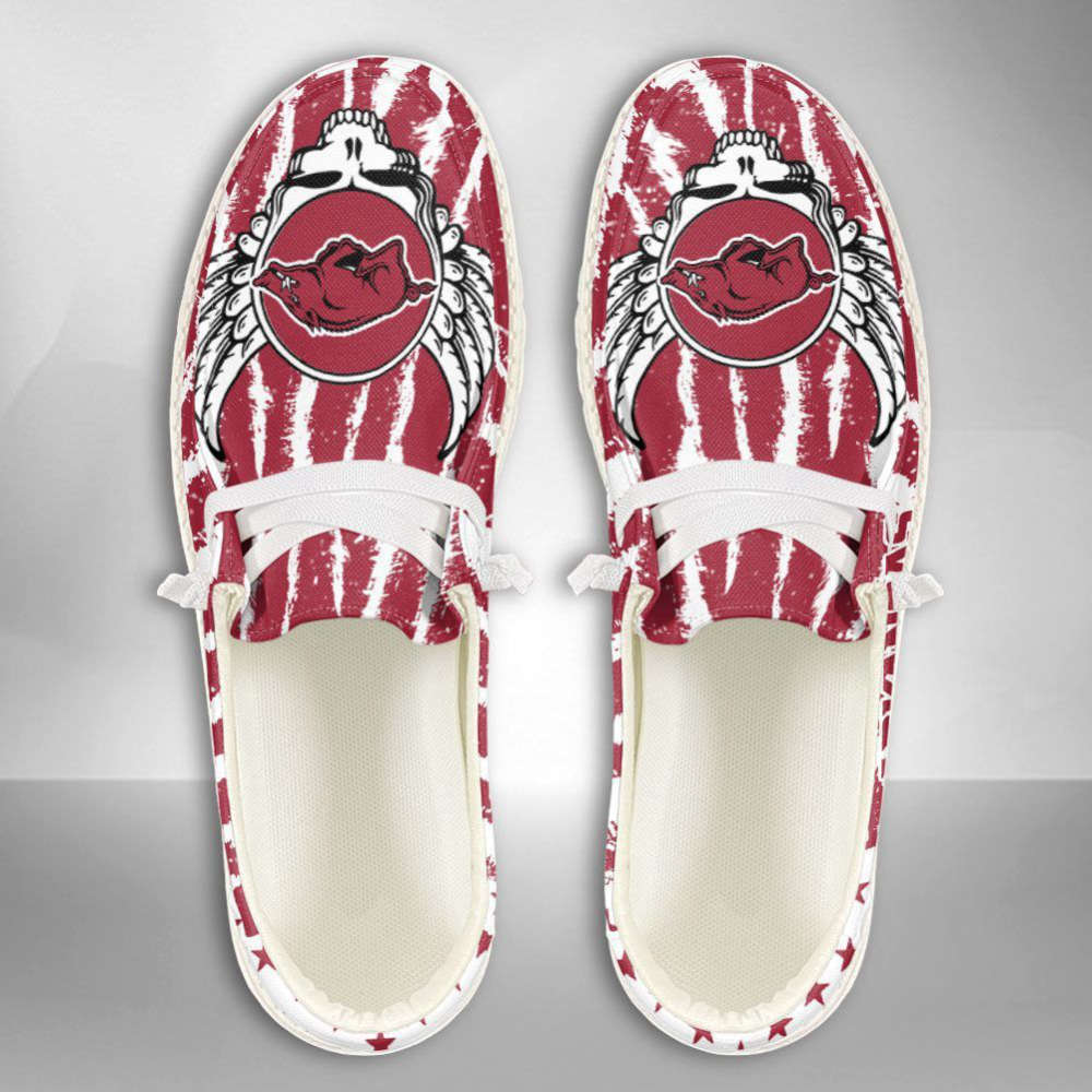 NCAA Arkansas Razorbacks Hey Dude Shoes Wally Lace Up Loafers Moccasin Slippers