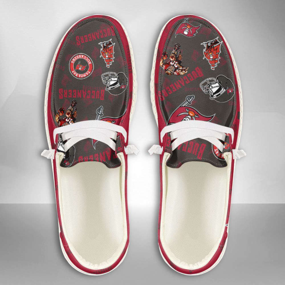 NFL Tampa Bay Buccaneers Hey Dude Shoes Wally Lace Up Loafers Moccasin Slippers