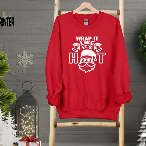 Santa’s Coming To Town Sweatshirt Christmas Shirt Christmas Sweatshirt Custom Family Christmas Shirt Santa  Sweatshirt Christmas Gift