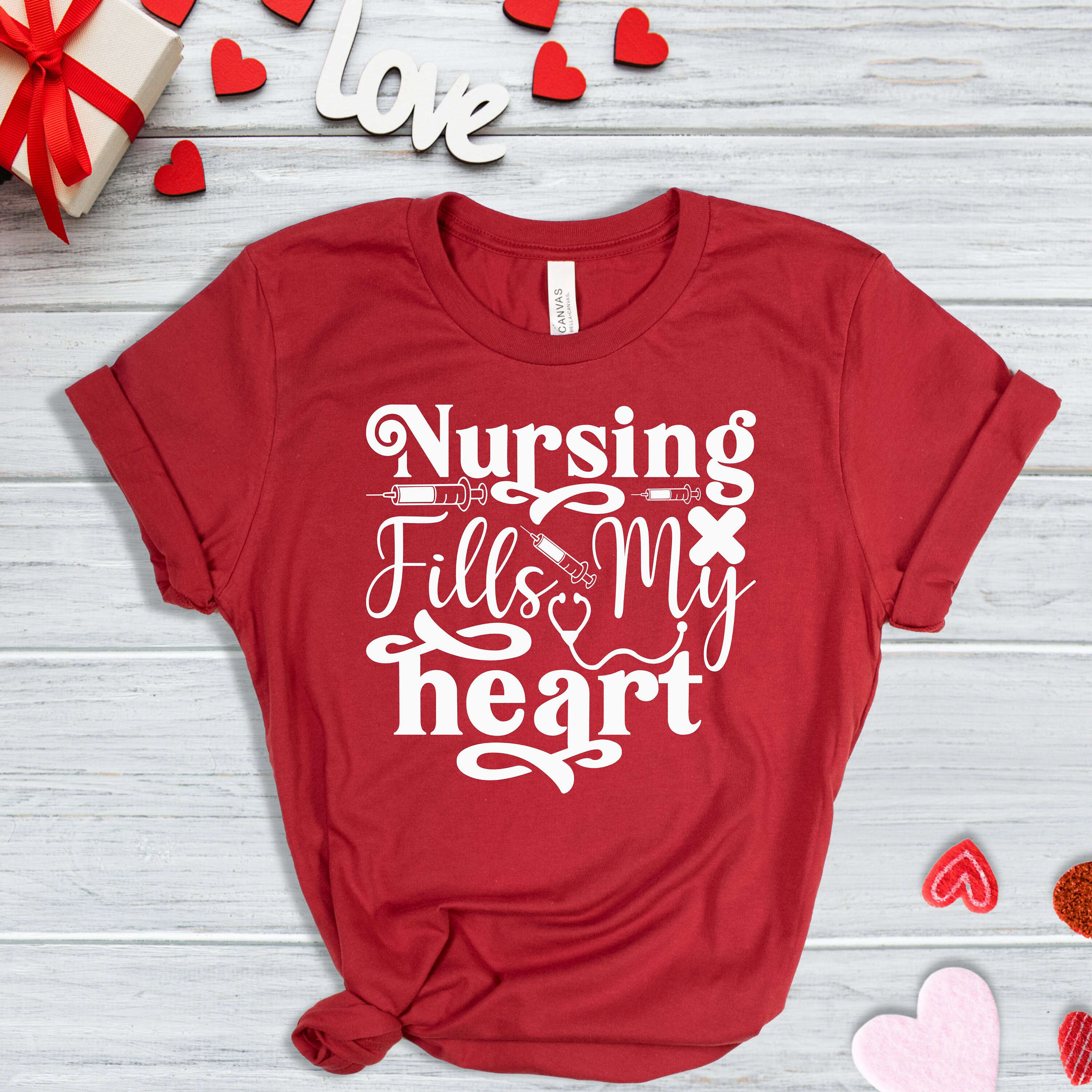 Cute Nurse Valentine s Day Shirt – Love ER Nurse T-Shirt