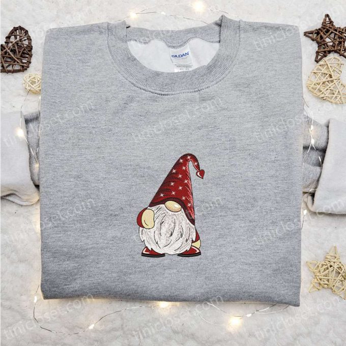 Cute Gnome Xmas Hoodie & Shirt: Best Christmas Gift Ideas for Kids