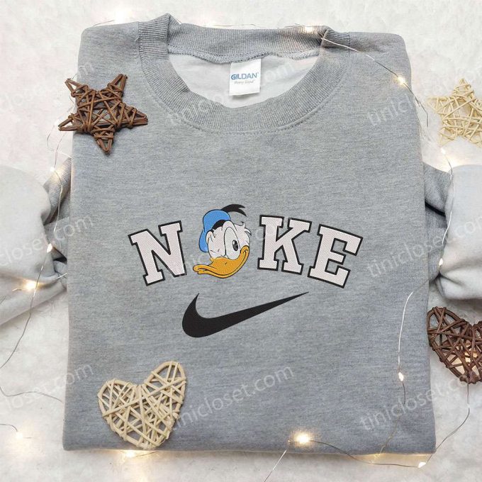 Donald Duck x Nike Embroidered Hoodie & Disney Shirt Nike Inspired Embroidery