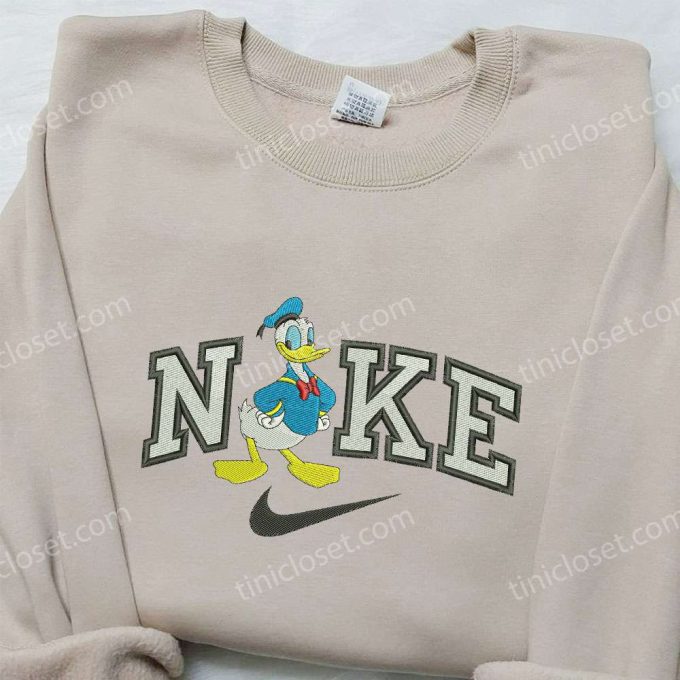 Donald Duck x Nike Embroidered Shirt: Customized Stylish & Exclusive