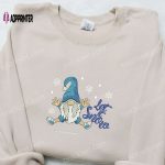 Let It Snow Happy Gnome Shirt & Christmas Hoodie – Best Family Gifts