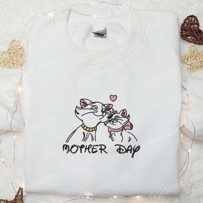 Disney Aristocats Embroidered Hoodie & Duchess Shirt: Perfect Mother’s Day Gift