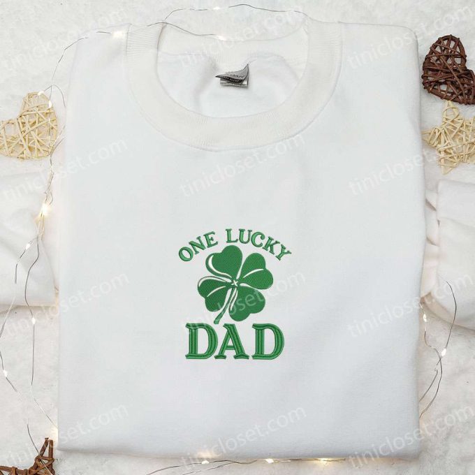 Lucky Dad Clover Shirt & Hoodie: Best Father’s Day & St Patrick’s Day Gift