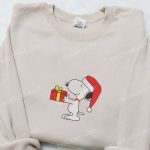 Snoopy Christmas Gift Shirt & Peanuts Cartoon Hoodie – Best Gifts for Family