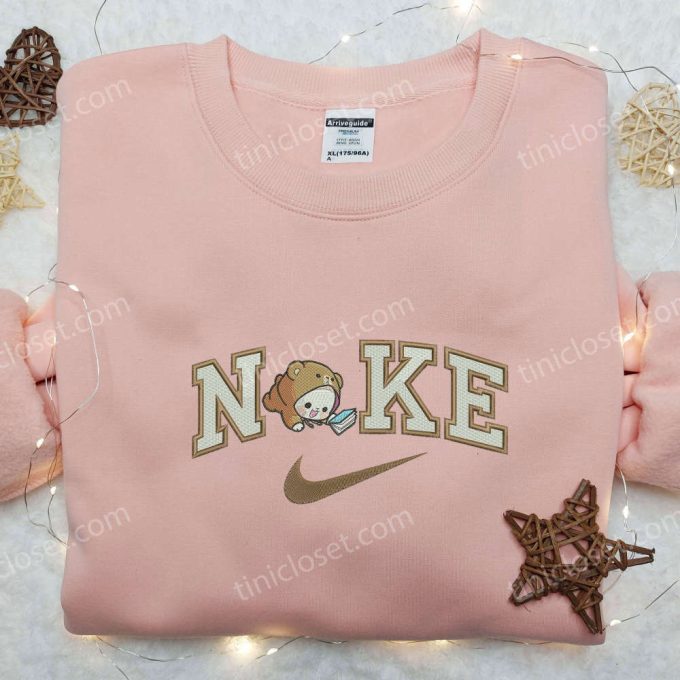 Adorable Baby Bear Mocha x Nike Swoosh Embroidered Shirt – Cartoon & Nike Embroidery