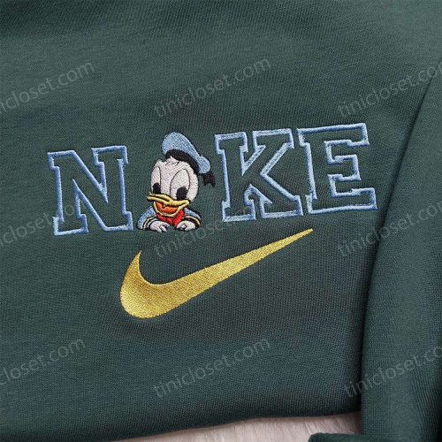 Disney Donald Duck Embroidered Sweatshirt: Nike-Inspired Hoodie for Family