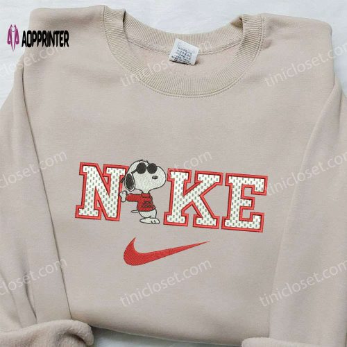 Nike x Snoopy Heart Embroidered Sweatshirt: Peanuts Cartoon Shirt Nike Inspired – Cozy Style!