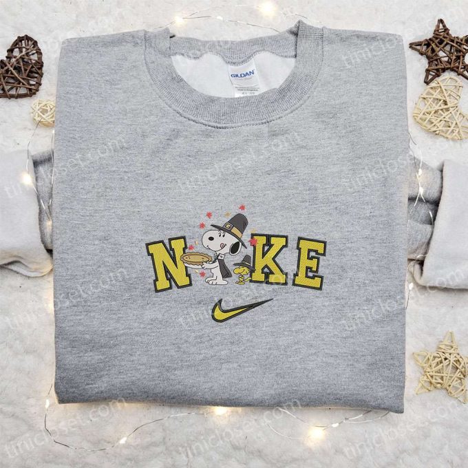 Thanksgiving Snoopy Nike Shirt & Hoodie: Cute Embroidered Apparel