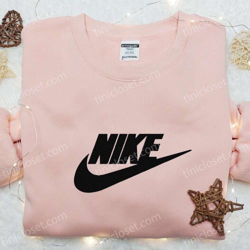 Retro Nike Embroidered Shirt: Stylish Nike-Inspired Gift for Family