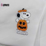 Snoopy Pumpkin Embroidered Sweatshirt: Cute Halloween Gift for Friends