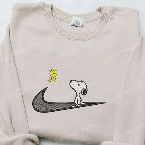 Swoosh x Woodstock & Snoopy Cartoon Embroidered Shirt Disney Hoodie & Custom Nike Tee