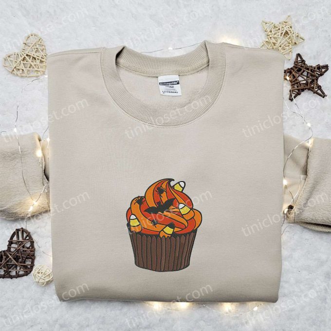 Halloween Cupcake Sweatshirt & Hoodie: Best Gift Ideas