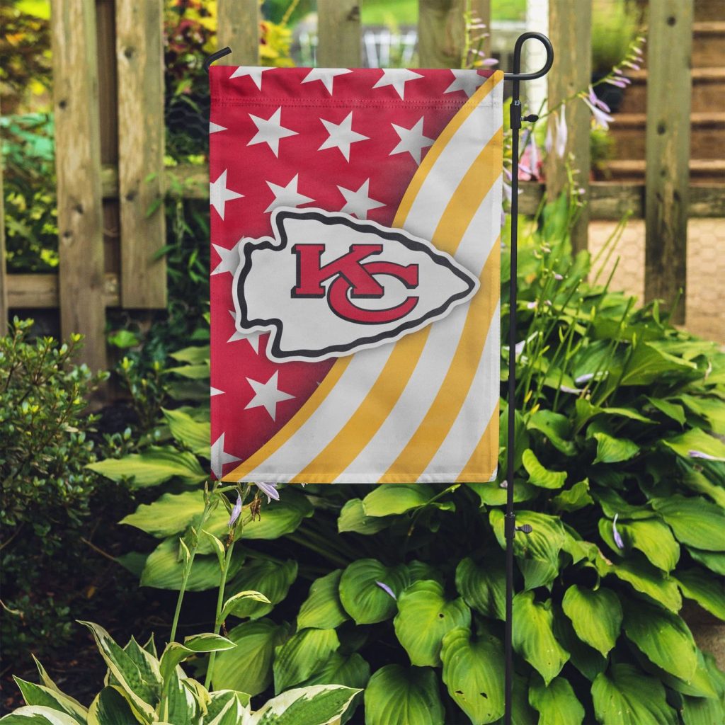 Kansas City Chiefs Americana Garden Flag – House Flag Home Decor Gift – House Flag Home Decor Gift