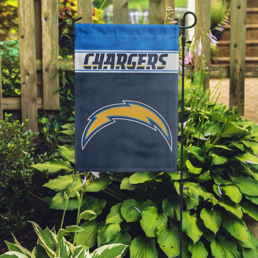 Los Angeles Chargers Original Garden Flag – House Flag Home Decor Gift – House Flag Home Decor Gift