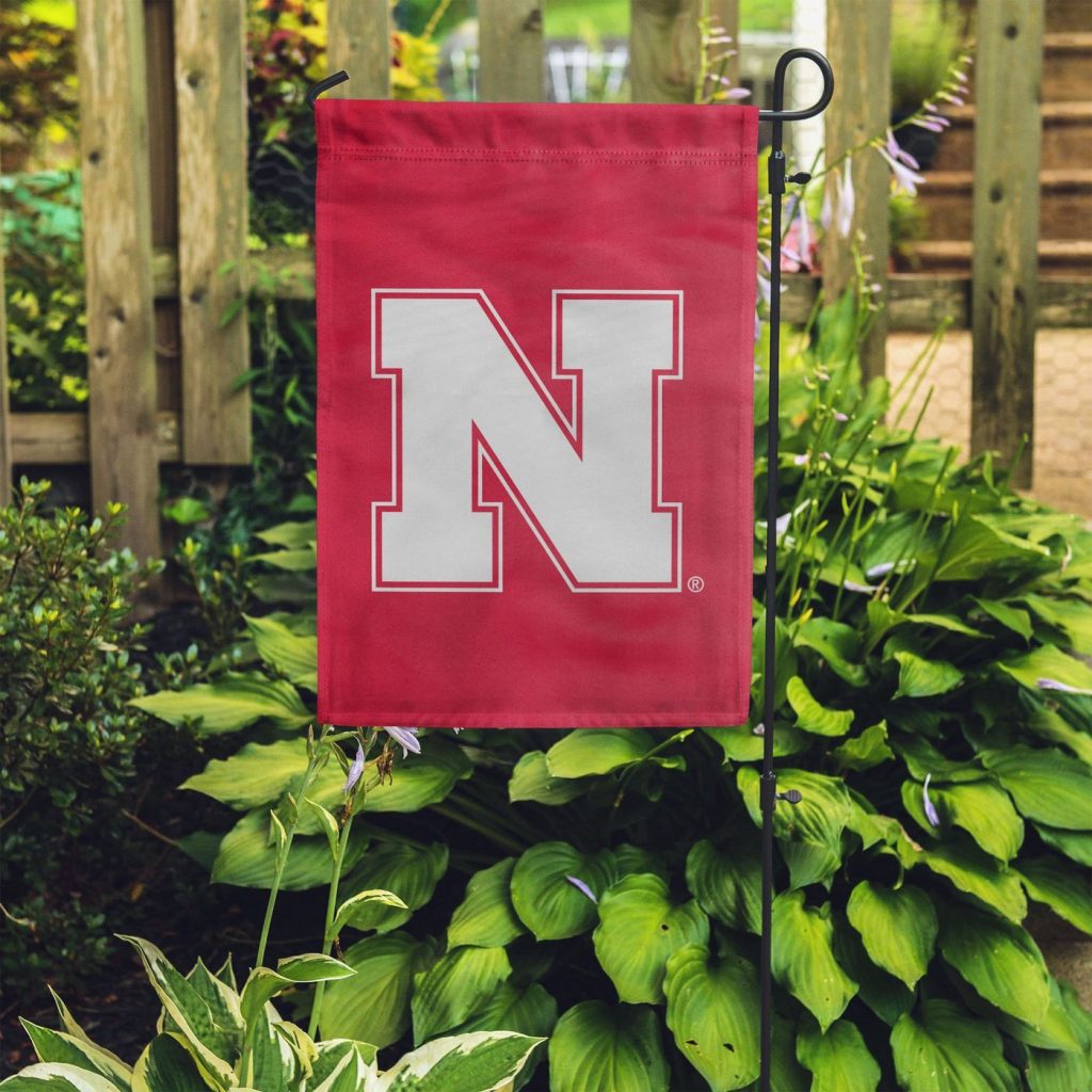 Nebraska Cornhuskers Solid Garden Flag – House Flag Home Decor Gift – House Flag Home Decor Gift