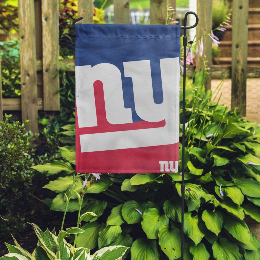 New York Giants Colorblock Helmet Garden Flag – House Flag Home Decor Gift – House Flag Home Decor Gift