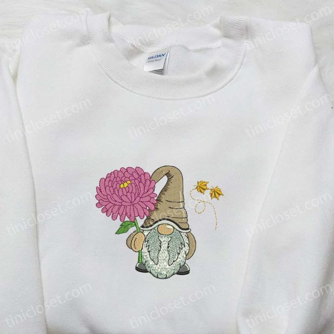 November Chrysanthemum Flower Gnome Shirt Christmas Hoodie – Best Family Gifts