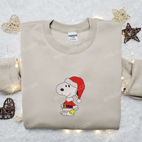 Christmas Snoopy Santa Shirt & Peanuts Cartoon Hoodie: Best Family Gifts